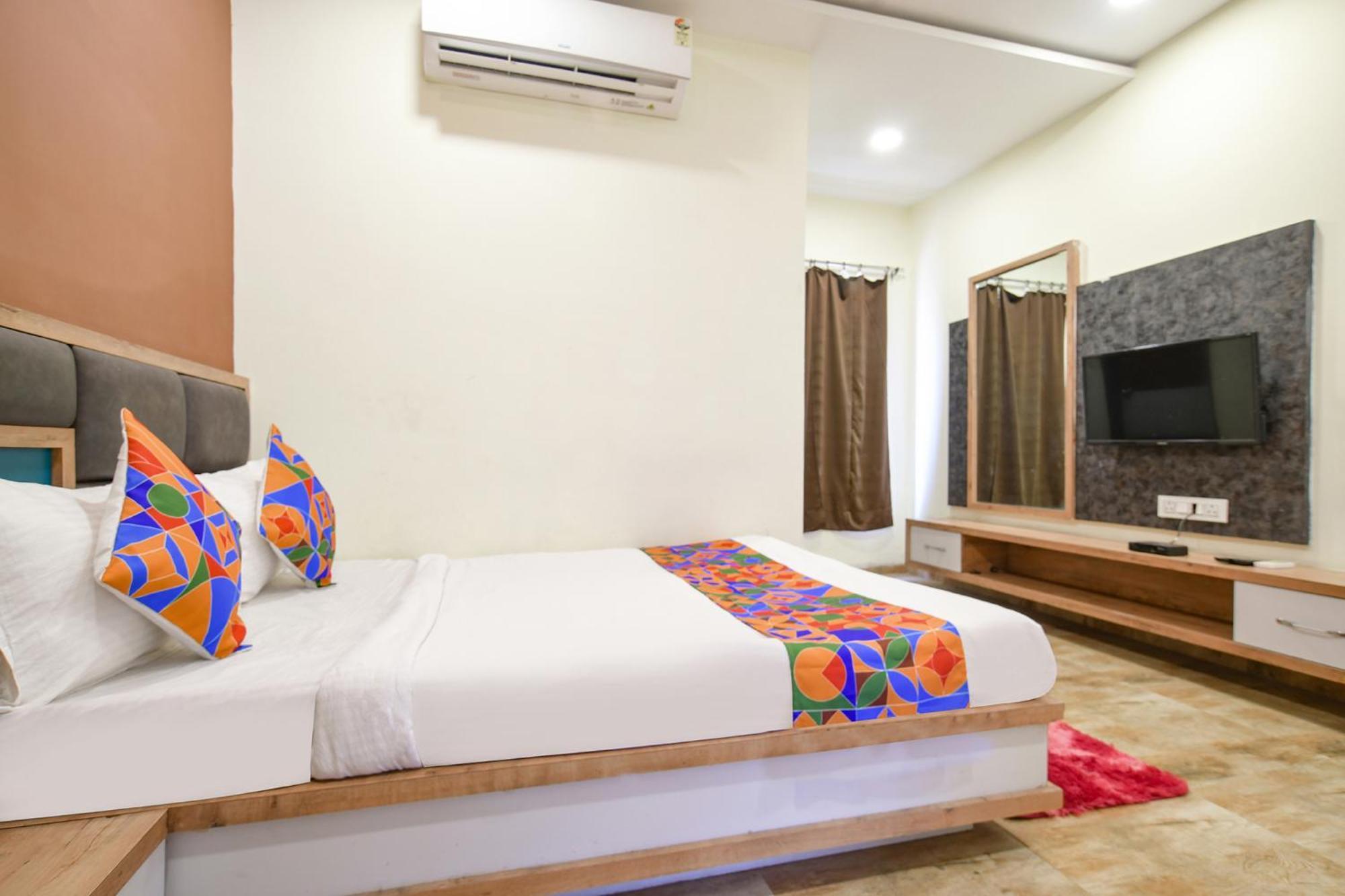 Hotel Ss Indore